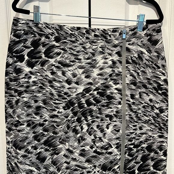 Talbots Black, Grey, White Pattern Lined Skirt Size 14 - Picture 2 of 12